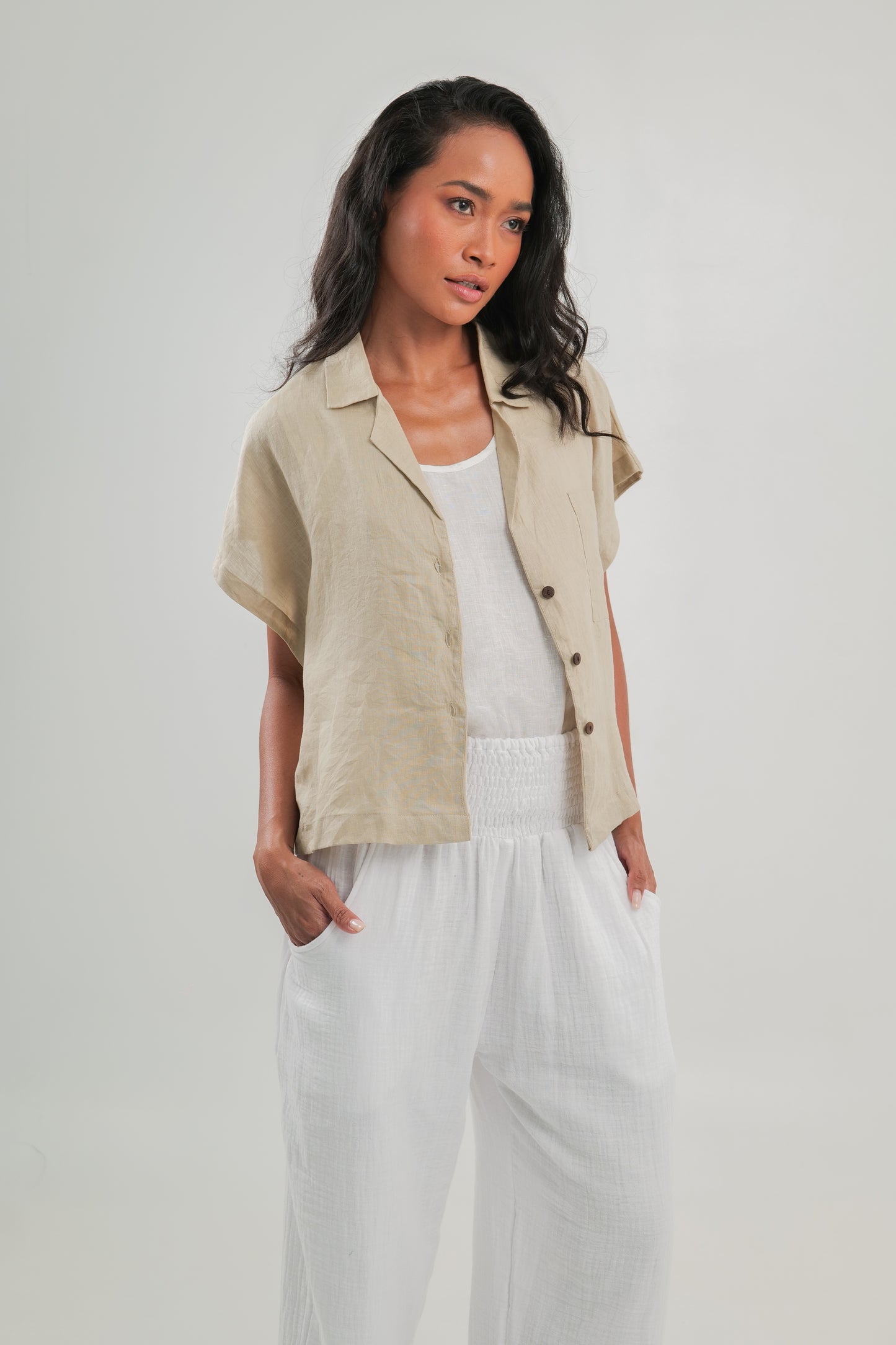 Short Sleeve Linen Top | Natural | Pia