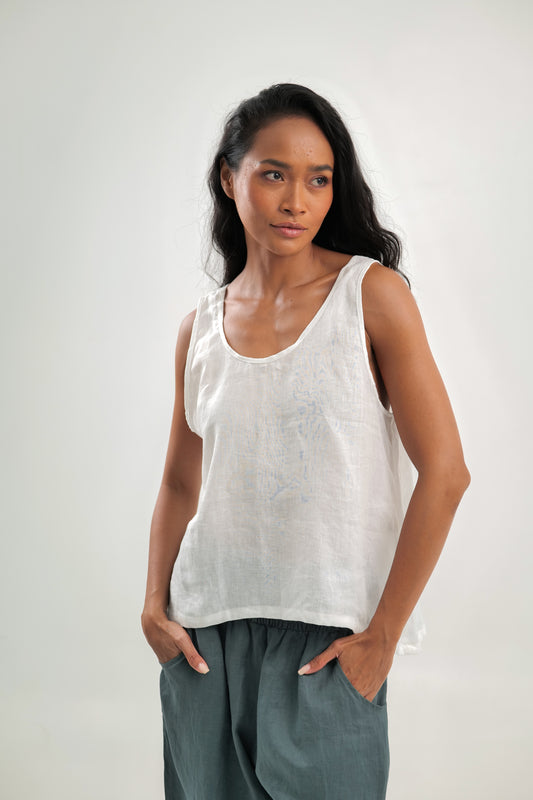 Linen Tank Top White With Scooped Hem | Celine
